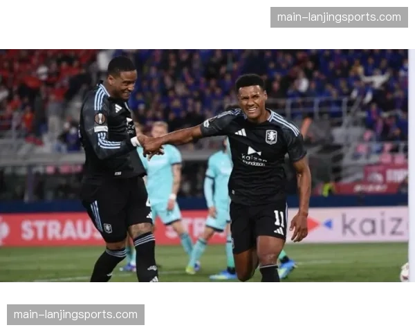 维拉前锋沃特金斯状态火热，成争四关键先生